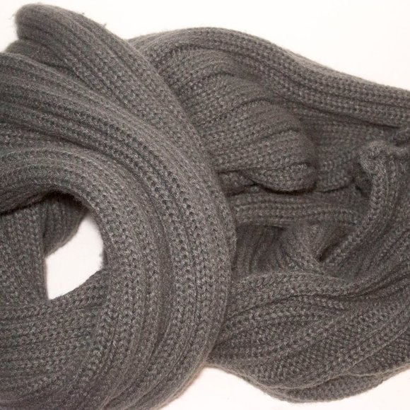 Infinity Scarf - Picture 5 of 5